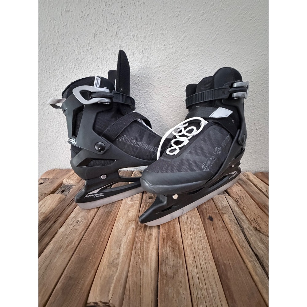 Bladerunner Ice Skates Womens Black Recreational Figure Skates Rollerblade